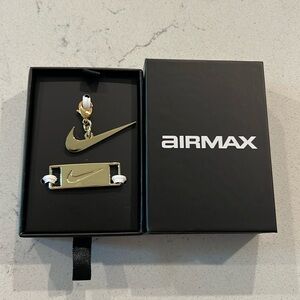 Nike Airmax Lace Charms